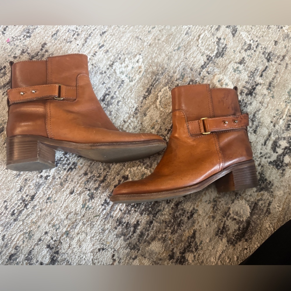 J Crew Parker cognac leather classic brown low heel ankle boots size 6 - Picture 7 of 13
